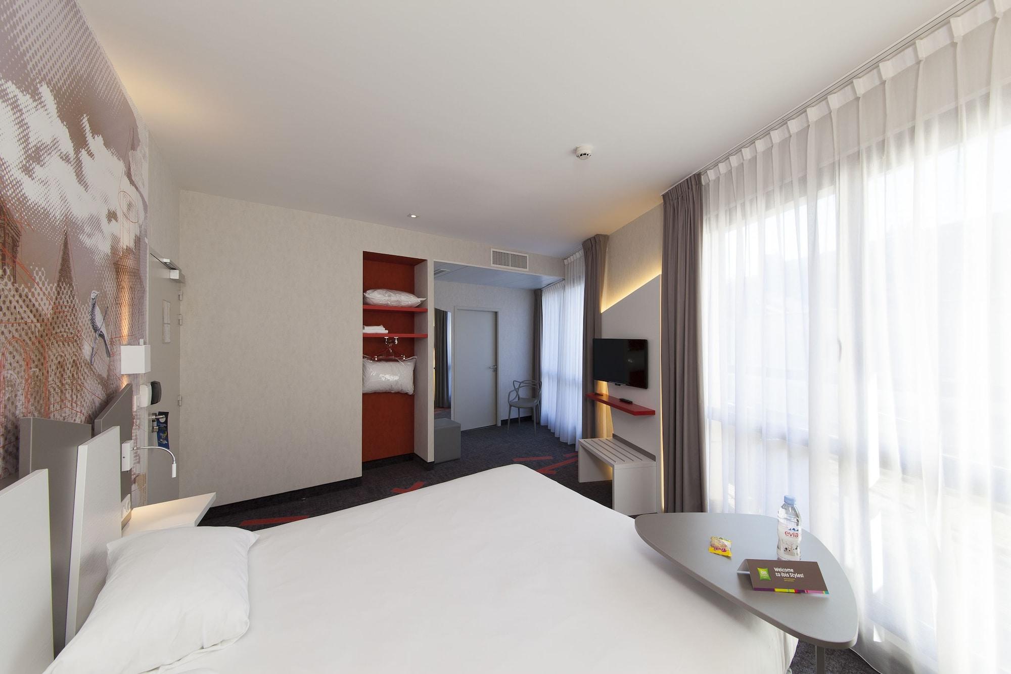 Ibis Styles Poitiers Centre Ξενοδοχείο Εξωτερικό φωτογραφία